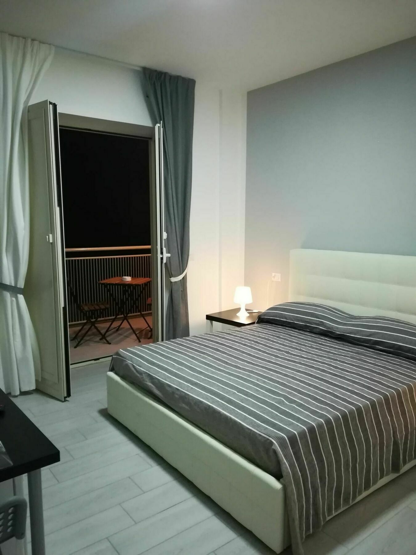 Bed and Breakfast Neapolis Center Zewnętrze zdjęcie